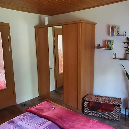 Apartment Ferienhaus Waldidyll *